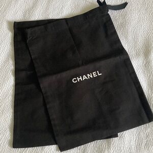 CHANEL Elegant Black Storage Bag